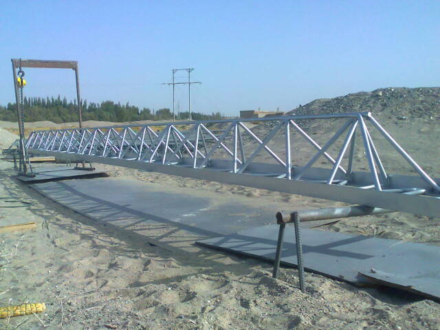 阿拉山口专业承揽大中小型喷涂翻新施工业务！